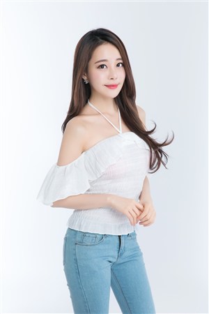吴敏霞产女